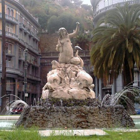 Posillipo 27 Apartment Napoli Bagian luar foto