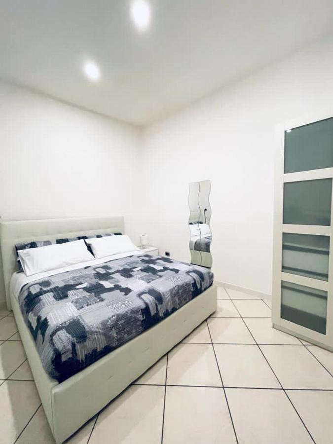 Posillipo 27 Apartment Napoli Bagian luar foto