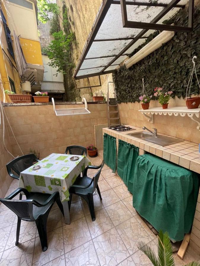 Posillipo 27 Apartment Napoli Bagian luar foto